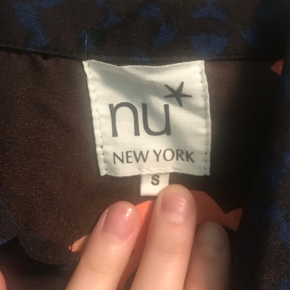 Long Dramatic Patterned Blouse - image 3